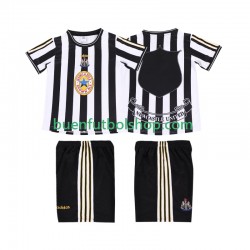 Camiseta de Fútbol Newcastle United Retro 1997 1999 Primera Equipación Manga Corta Niño