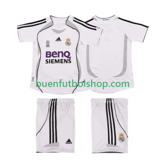 Camiseta de Fútbol Real Madrid Retro 2006 2007 Primera Equipación Manga Corta Niño Camiseta de Fútbol Real Madrid Retro 2006 2007 Primera Equipación Manga Corta Niño