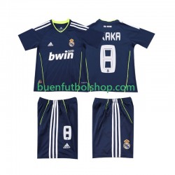 Camiseta de Fútbol Real Madrid KAKA 8 Retro 2010 2011 Segunda Equipación Manga Corta Niño