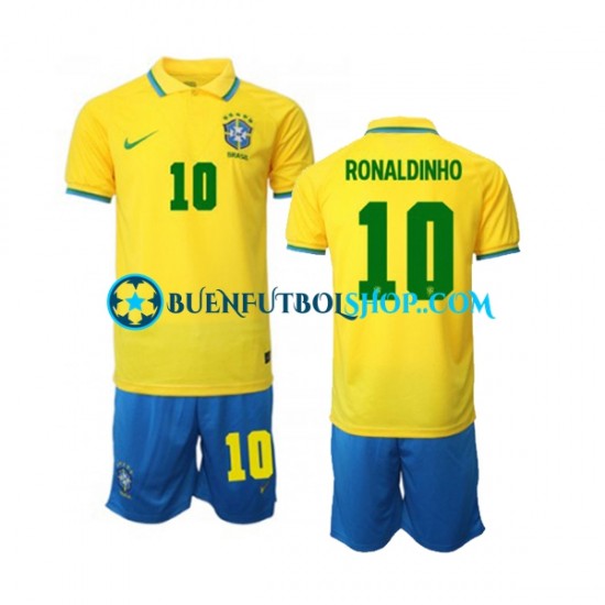 Camiseta de Fútbol Brasil Ronaldinho 10 World Cup 2022 Primera Equipación Manga Corta Niño