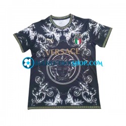 Camiseta de Fútbol Italia Versace 2023-2024 Negro Manga Corta Hombre Camiseta de Fútbol Italia Versace 2023-2024 Negro Manga Corta Hombre